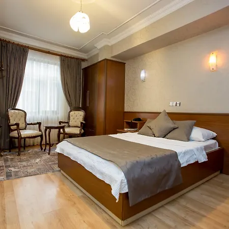 Pera Capitol - Taksim&ıstiklal Otel 3*