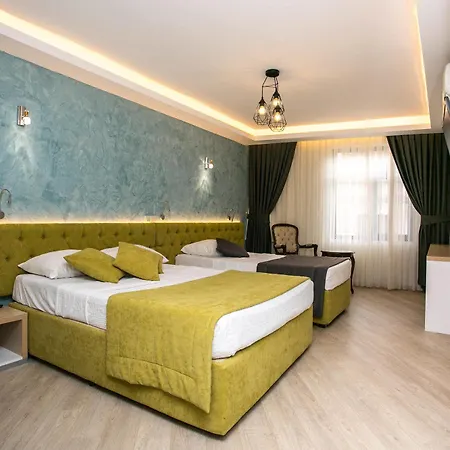 Pera Capitol Hotell