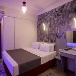 Pera Capitol - Taksim & Istiklal