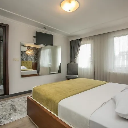 Pera Capitol - Taksim & Istiklal