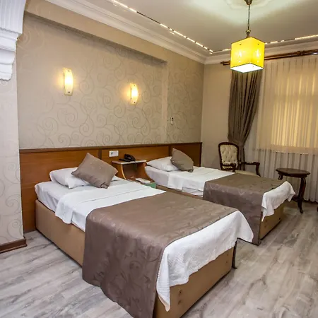 Hotel Pera Capitol - Taksim & Istiklal 3*