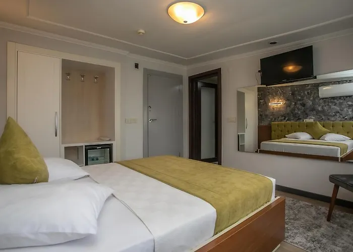 Pera Capitol - Taksim & Istiklal