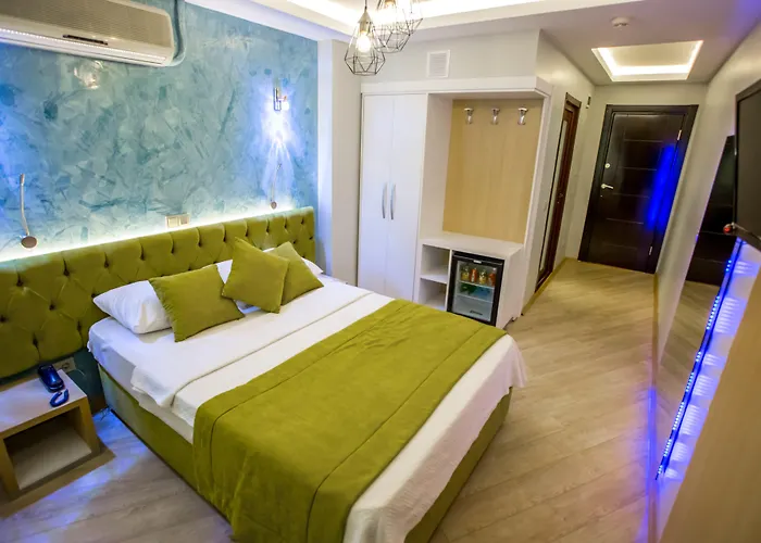 Hotel Pera Capitol - Taksim & Istiklal 3*
