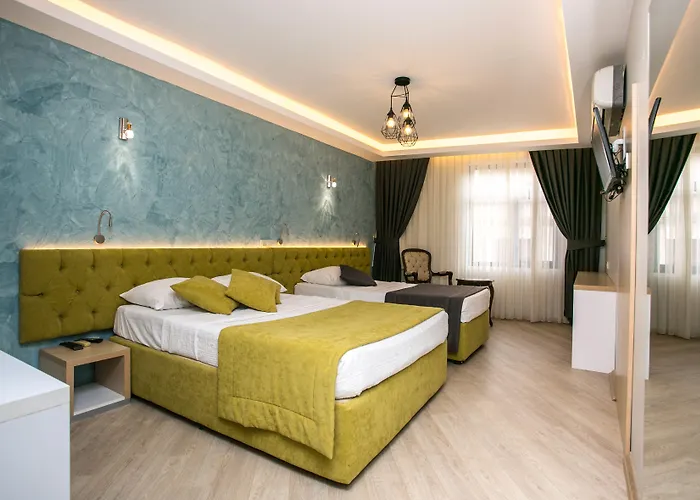 Pera Capitol - Taksim & Istiklal Stambuł