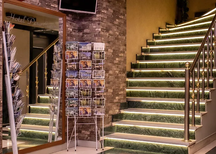 Hotel Pera Capitol - Taksim & Istiklal 3*