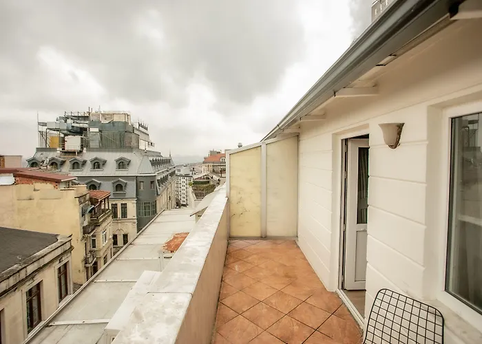 Pera Capitol - Taksim & Istiklal Hotel 3*