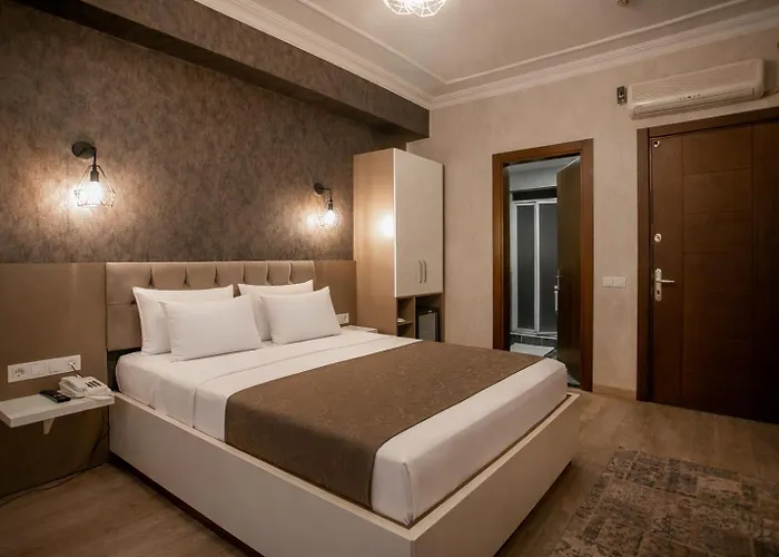 Pera Capitol - Taksim & Istiklal Hotel