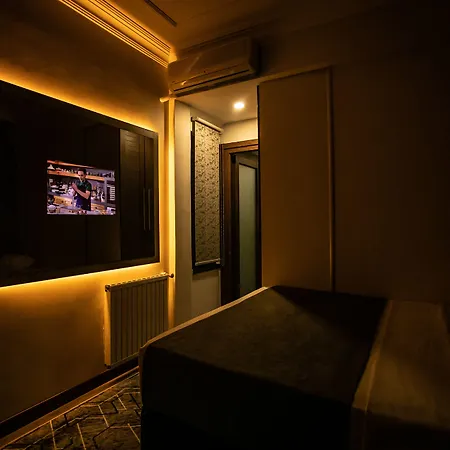 Hotel Pera Capitol - Taksim & Istiklal 3*