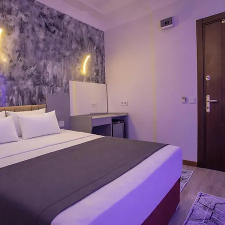 Pera Capitol - Taksim & Istiklal Hotel Istanboel